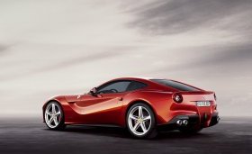 Ferrari F12 berlinetta picture